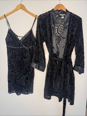 Vintage Morgan Taylor Lingerie Robe Set Medium Velvet Sheer Belted Pockets Black